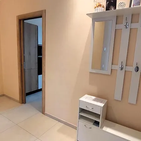 Nana House Apartment *